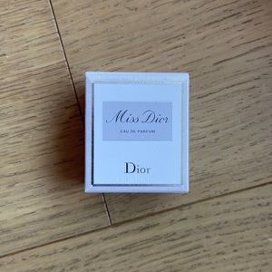 Miss Dior mini fragrance